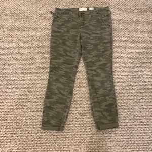 HEI HEI camo pants